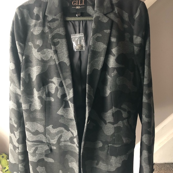 G.I.L.I. Jackets & Blazers - GILI NWT Camo Blazer Sz 16